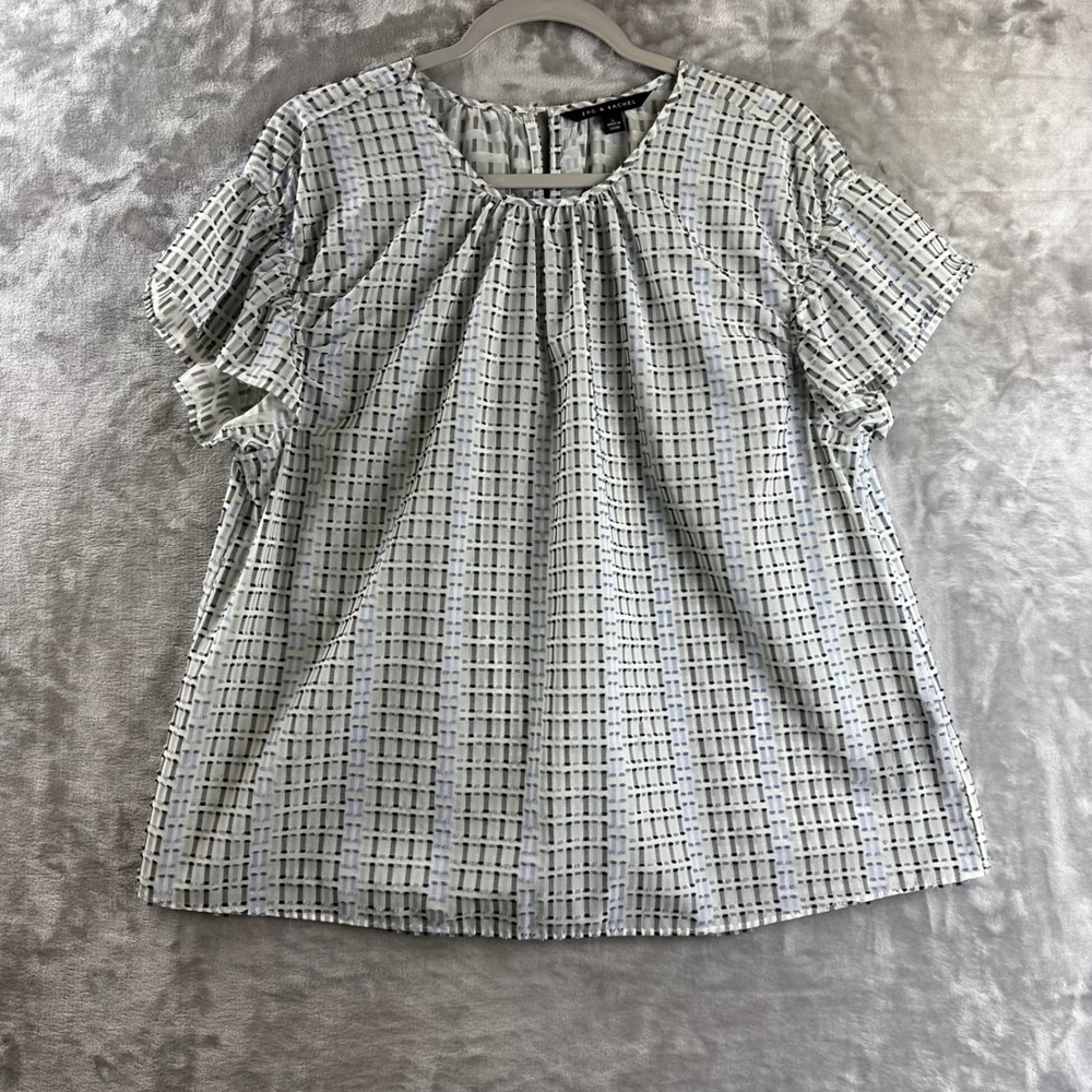 Zac & Rachel Blouse Womens Large White Blue Textured Ruffle Sleeve (1761)